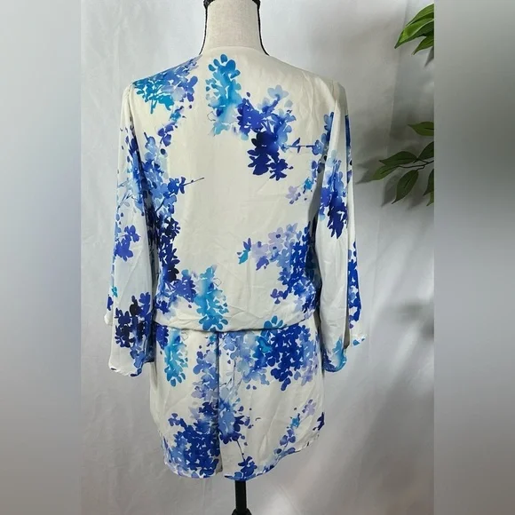 Olive & Oak Blue Floral Wrap Dress - Picture 10 of 12